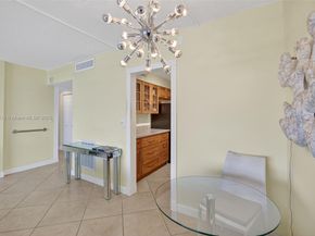 2900 NE 30th St K8, Fort Lauderdale FL 33306