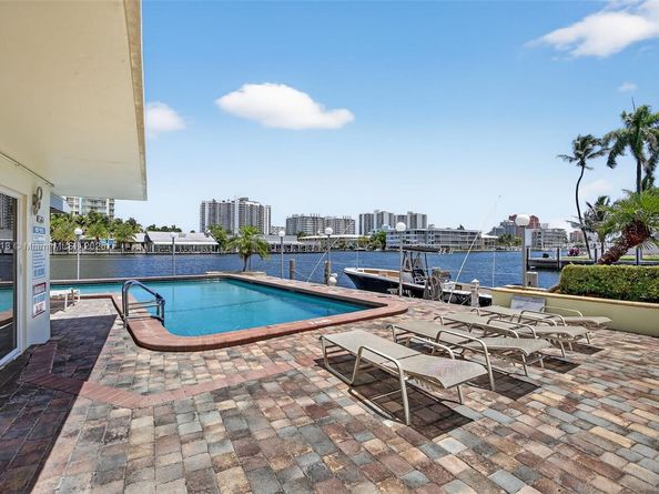 2900 NE 30th St K8, Fort Lauderdale FL 33306
