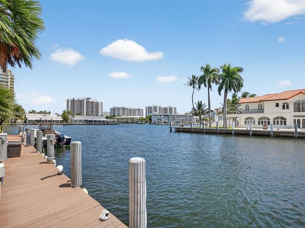2900 NE 30th St K8, Fort Lauderdale FL 33306
