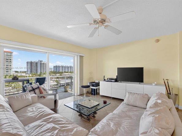 2900 NE 30th St K8, Fort Lauderdale FL 33306