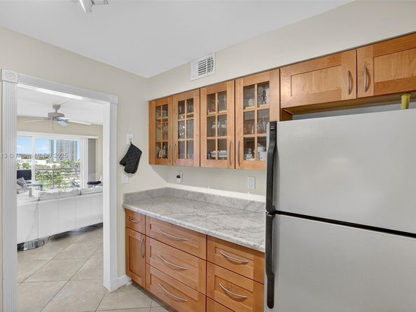 2900 NE 30th St K8, Fort Lauderdale FL 33306