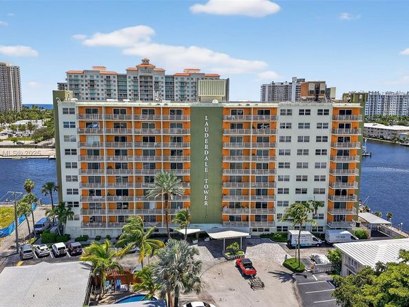2900 NE 30th St K8, Fort Lauderdale FL 33306