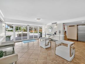 2900 NE 30th St K8, Fort Lauderdale FL 33306
