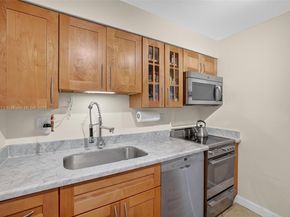 2900 NE 30th St K8, Fort Lauderdale FL 33306