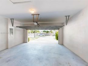 3090 SE 7th Ct, Homestead FL 33033