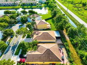 3090 SE 7th Ct, Homestead FL 33033