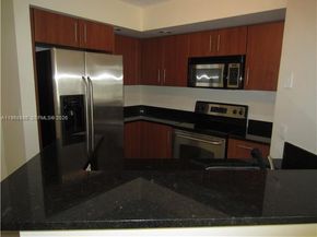 3370 N Pinewalk Dr N 1217, Margate FL 33063