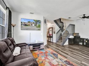 9175 NW 40th Pl, Sunrise FL 33351