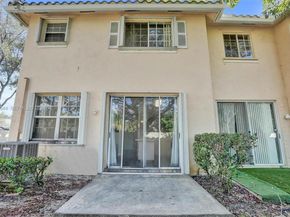 9175 NW 40th Pl, Sunrise FL 33351