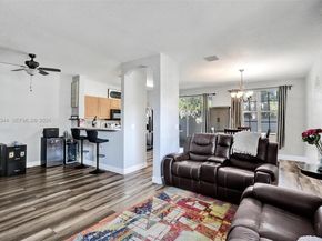 9175 NW 40th Pl, Sunrise FL 33351