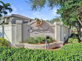 9175 NW 40th Pl, Sunrise FL 33351