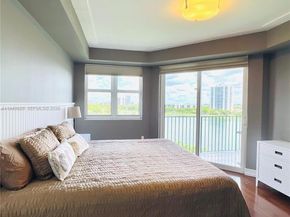 20000 E Country Club Dr 806, Aventura FL 33180