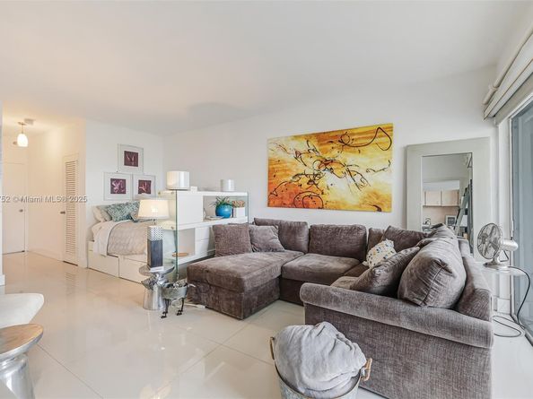 3 Island Ave 14A, Miami Beach FL 33139