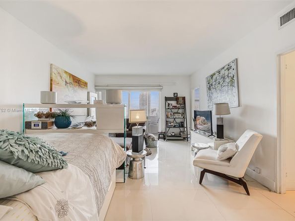 3 Island Ave 14A, Miami Beach FL 33139