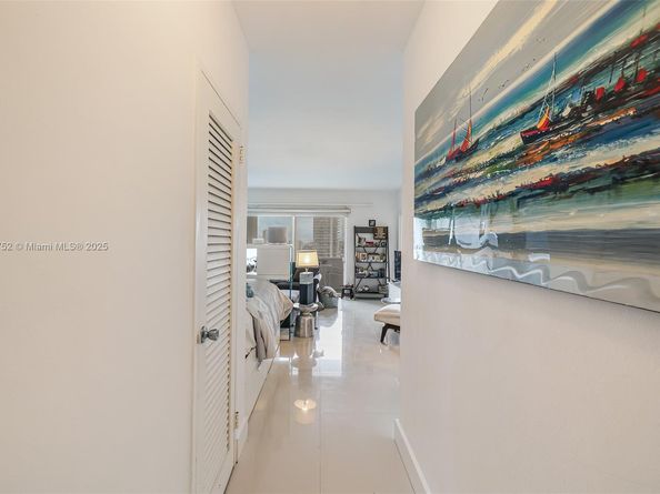 3 Island Ave 14A, Miami Beach FL 33139