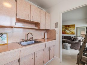 3 Island Ave 14A, Miami Beach FL 33139
