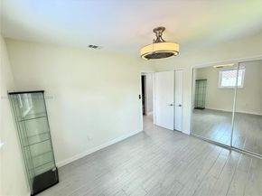 1620 N 68th Ter, Hollywood FL 33024