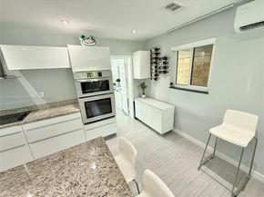 1620 N 68th Ter, Hollywood FL 33024