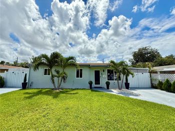 1620 N 68th Ter