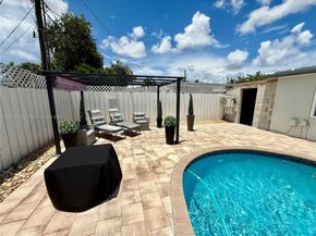 1620 N 68th Ter, Hollywood FL 33024