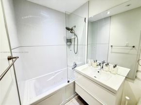 1620 N 68th Ter, Hollywood FL 33024
