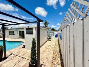 1620 N 68th Ter, Hollywood FL 33024