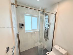 1620 N 68th Ter, Hollywood FL 33024