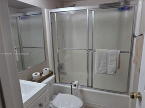3050 E Sunrise Lakes Dr 302, Sunrise FL 33322