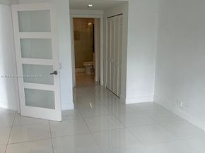 701 Brickell Key Blvd 202, Miami FL 33131