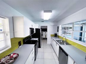 4420 NW 30th Ct, Lauderdale Lakes FL 33313