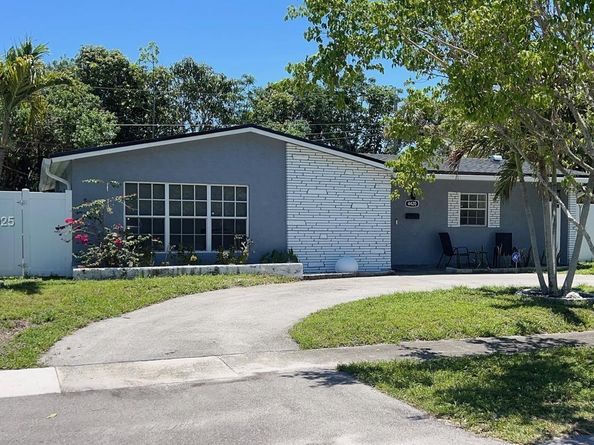 4420 NW 30th Ct, Lauderdale Lakes FL 33313