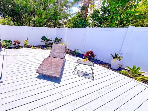 4420 NW 30th Ct, Lauderdale Lakes FL 33313