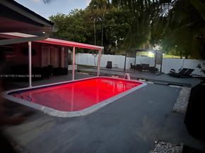 4420 NW 30th Ct, Lauderdale Lakes FL 33313