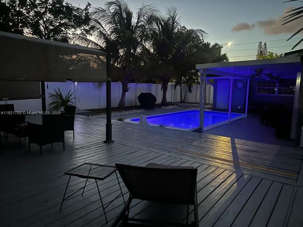 4420 NW 30th Ct, Lauderdale Lakes FL 33313