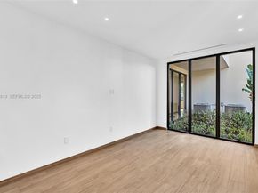 2175 SW 25th St, Miami FL 33133