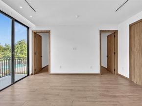 2175 SW 25th St, Miami FL 33133