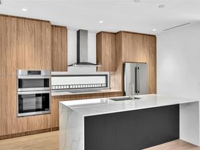 2175 SW 25th St, Miami FL 33133