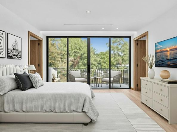 2175 SW 25th St, Miami FL 33133