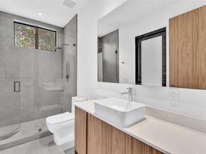 2175 SW 25th St, Miami FL 33133