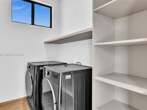 2175 SW 25th St, Miami FL 33133