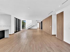 2175 SW 25th St, Miami FL 33133