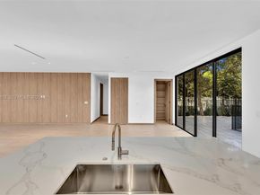 2175 SW 25th St, Miami FL 33133