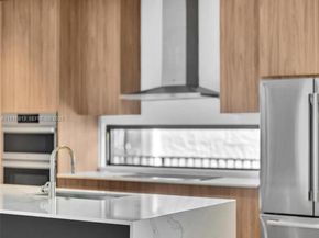 2175 SW 25th St, Miami FL 33133