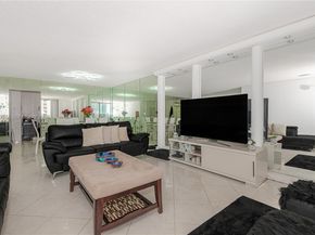 600 Three Islands Blvd 612, Hallandale Beach FL 33009