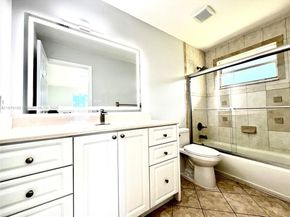 100 NW 3rd Ave, Hallandale Beach FL 33009