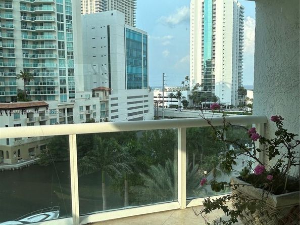 16400 Collins Ave 646, Sunny Isles Beach FL 33160