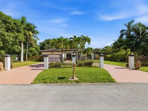 19601 SW 128th Ct, Miami FL 33177