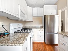 9271 W Bay Harbor Dr 12, Bay Harbor Islands FL 33154