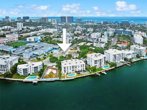 9271 W Bay Harbor Dr 12, Bay Harbor Islands FL 33154