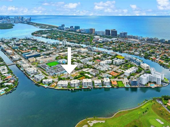 9271 W Bay Harbor Dr 12, Bay Harbor Islands FL 33154